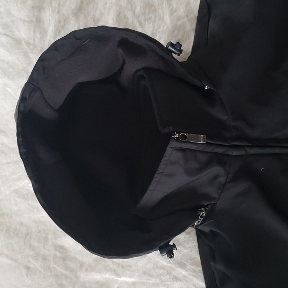 Weatherproof jacket - Picture 11 of 15